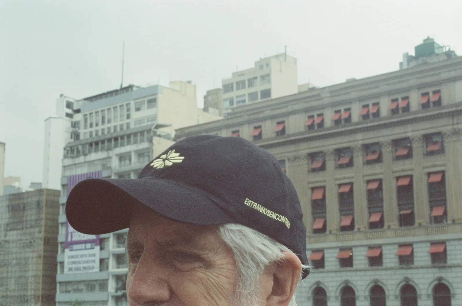 Boné, foto 1 de 3